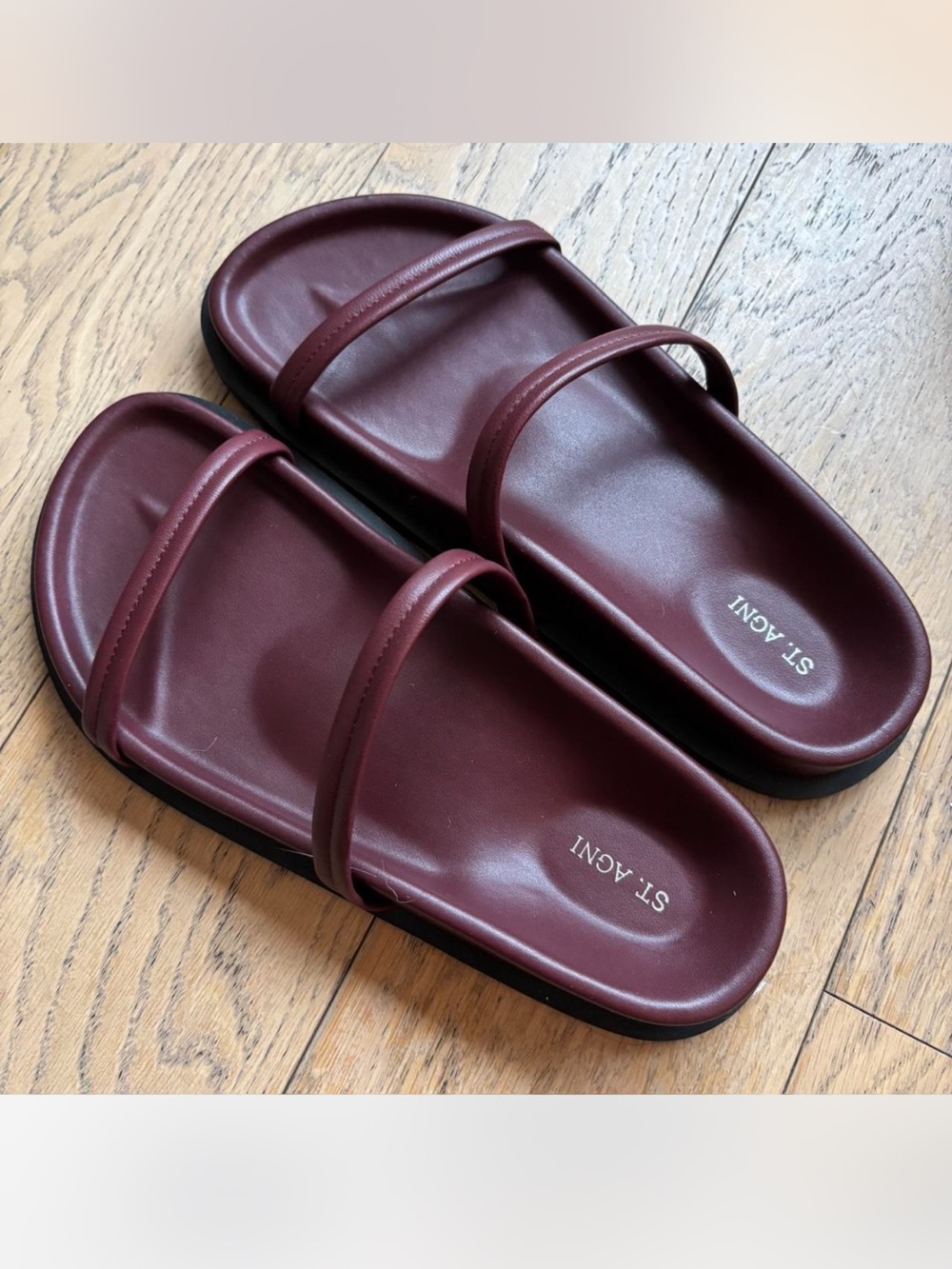 NWOT St Agni Sandals - Picture 3 of 4